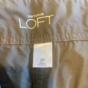 Ann Taylor Pants sz 2P army green